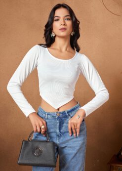 Trendy Casual White Crop Top Outfit for Women